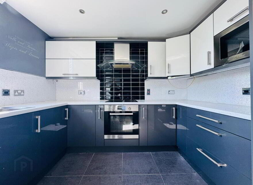 5 Tulleevin Walk, Rathfern, Newtownabbey, BT36 6BP