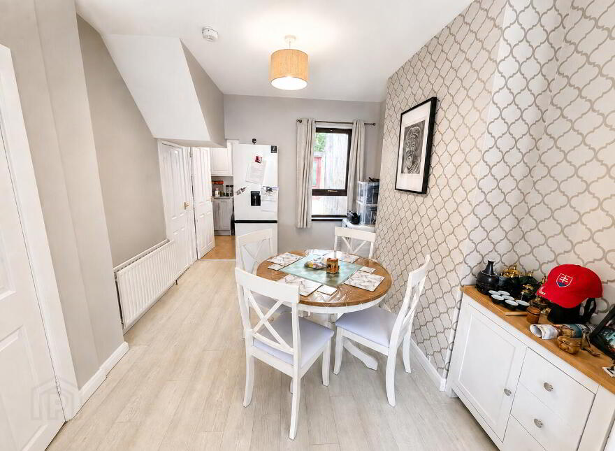 39 Wesley Street, Lisburn, BT27 4TB