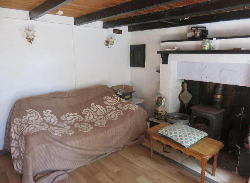 Causeway Cottage, Lackenagobidane, Clonakilty, P85CC42