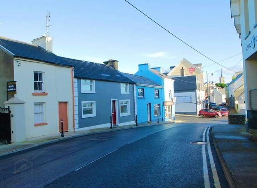 New Row, Killybegs, F94E431