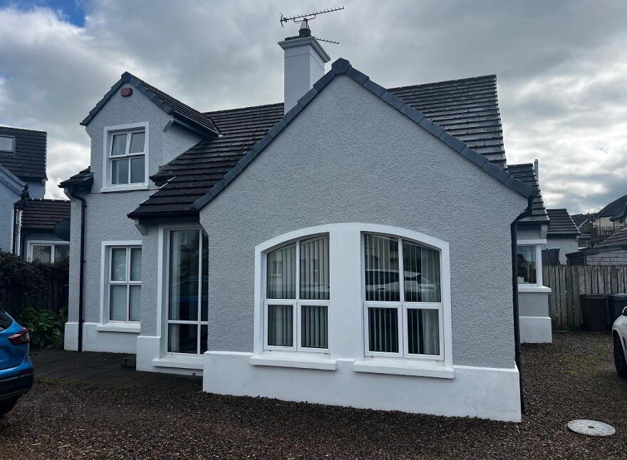 14 Magheraboy Avenue, Portrush, BT56 8GW