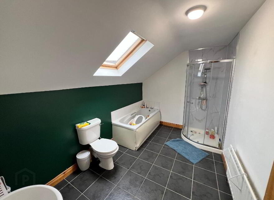 14 Magheraboy Avenue, Portrush, BT56 8GW
