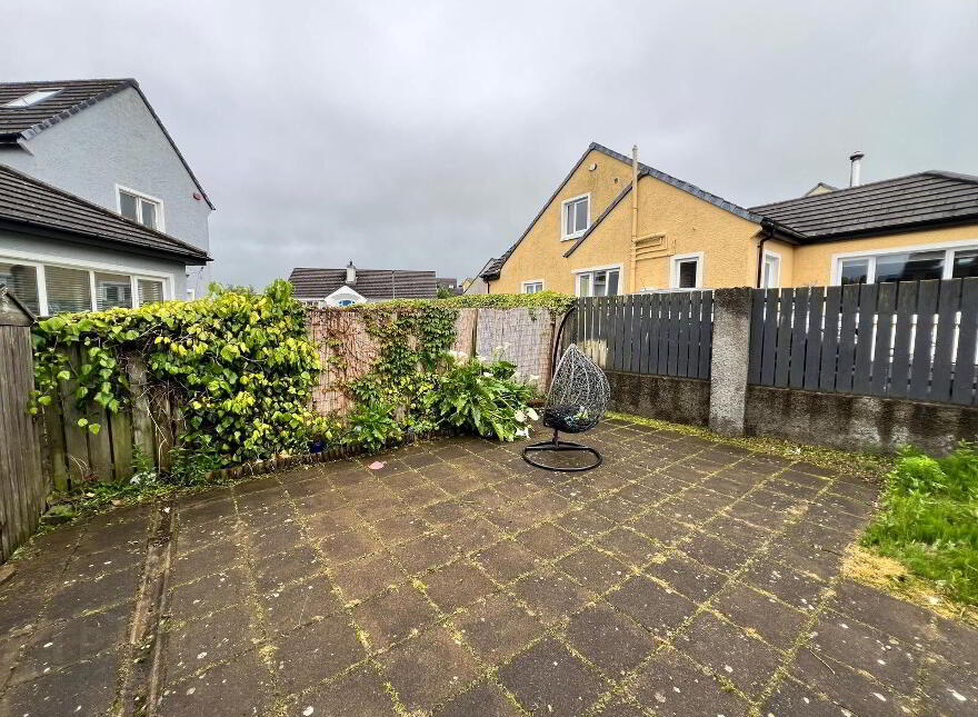 14 Magheraboy Avenue, Portrush, BT56 8GW