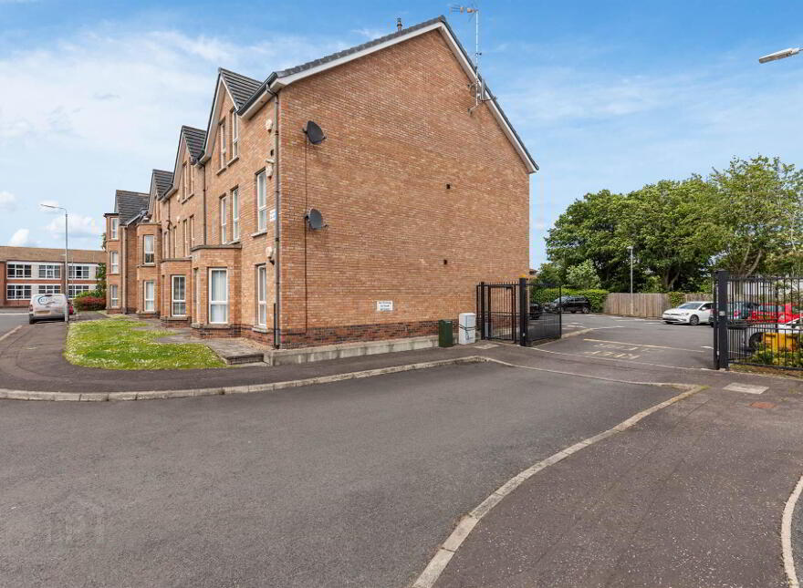 Apt 55, Montgomery Chase, Montgomery Road, Belfast, BT6 9GQ