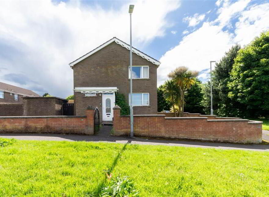 16 Glasvey Gardens, Dumurry, Belfast, BT17 0DX
