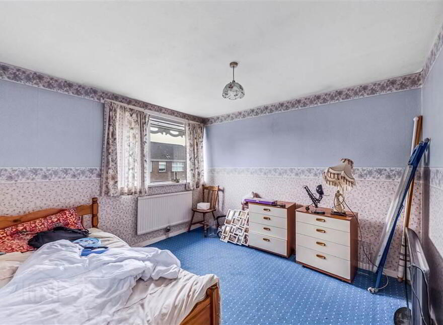 16 Glasvey Gardens, Dumurry, Belfast, BT17 0DX