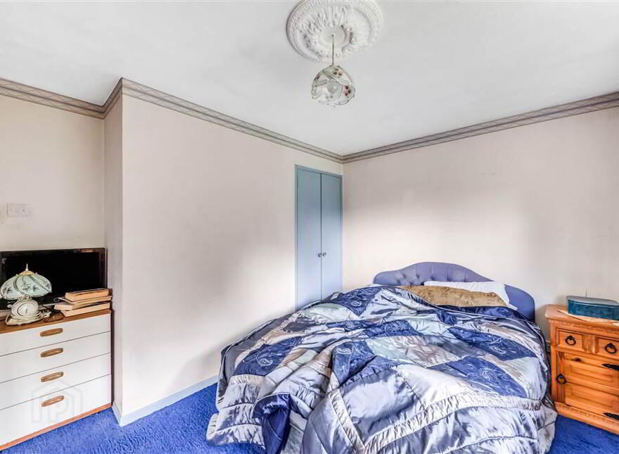 16 Glasvey Gardens, Dumurry, Belfast, BT17 0DX