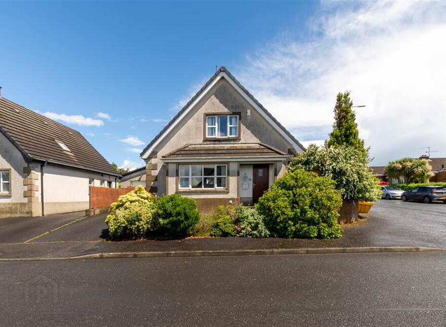 15 Springhill, Off Nettlehill Road, Lisburn, BT28 3QE