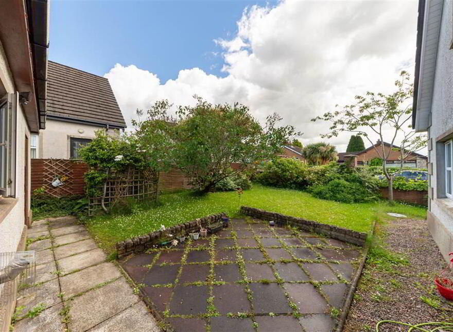 15 Springhill, Off Nettlehill Road, Lisburn, BT28 3QE