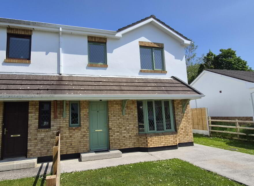 41 Oaklands, Summerhill, Carrick-On-Shannon, N41X5K7
