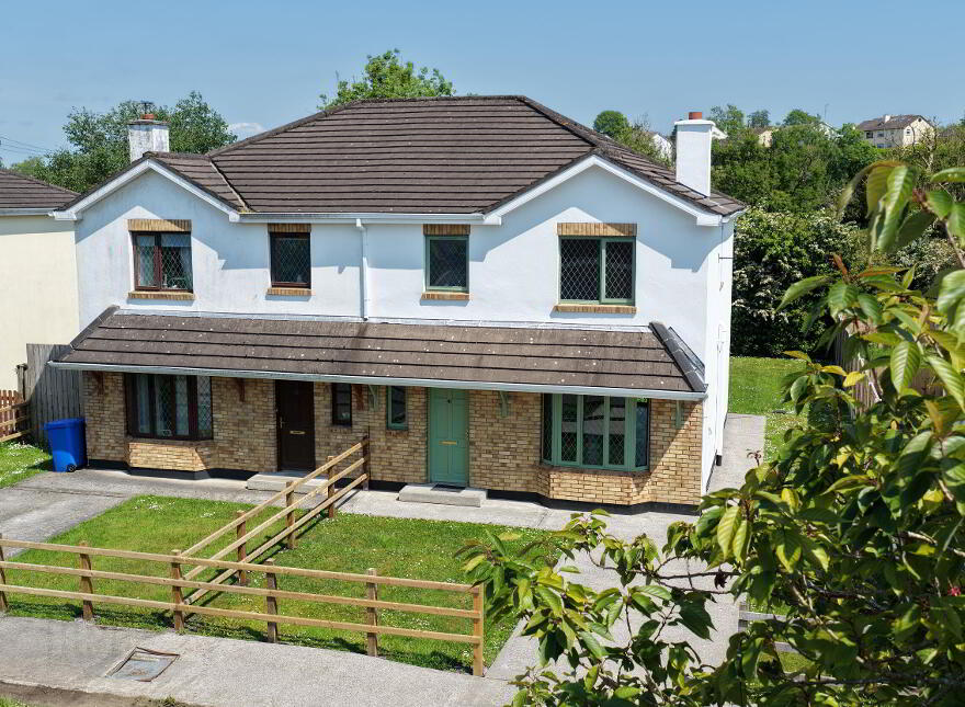 41 Oaklands, Summerhill, Carrick-On-Shannon, N41X5K7
