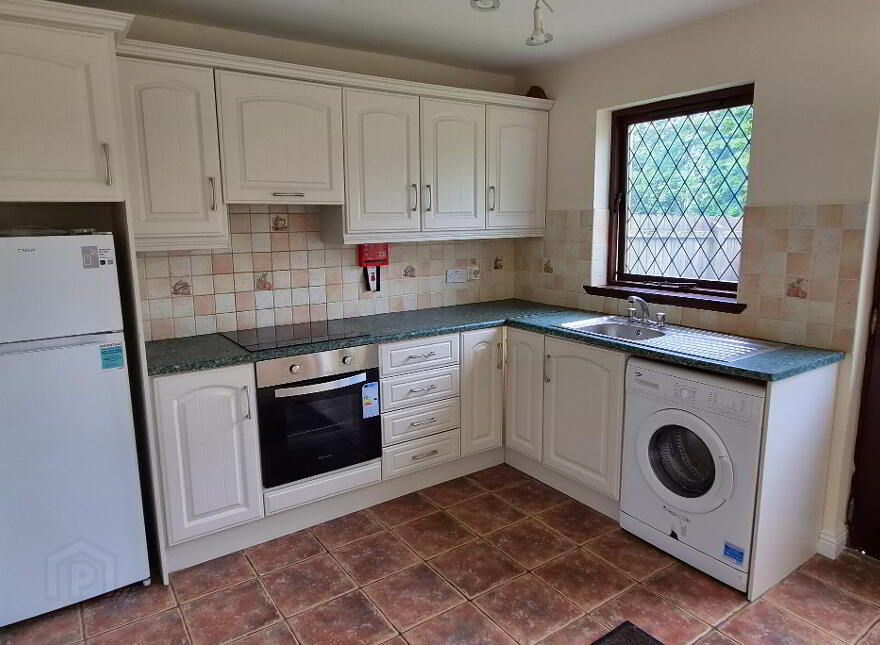 41 Oaklands, Summerhill, Carrick-On-Shannon, N41X5K7