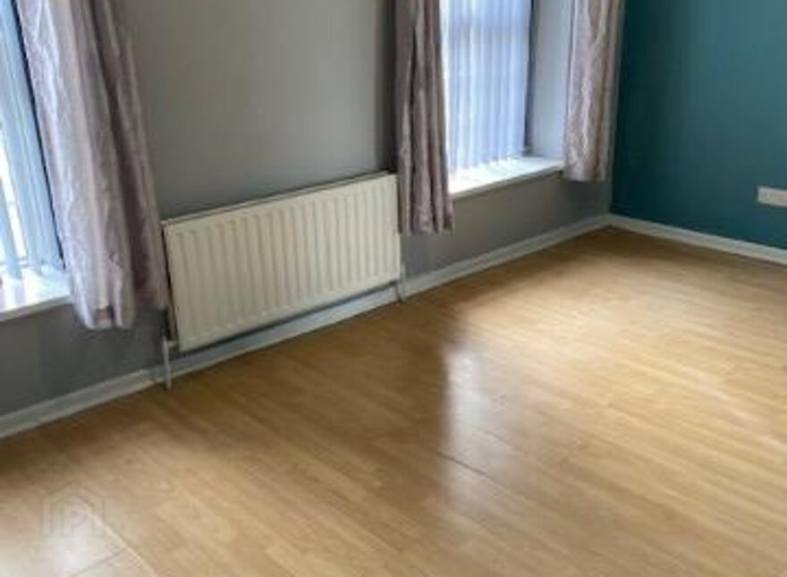 97 Creggan Road, Derry, BT48 9DA