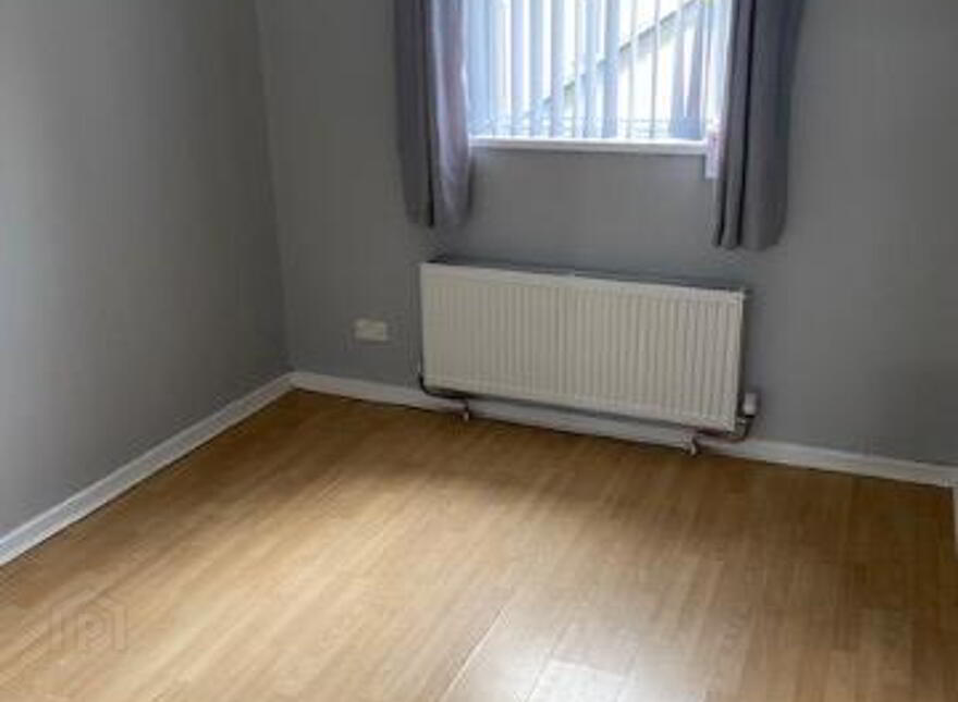 97 Creggan Road, Derry, BT48 9DA