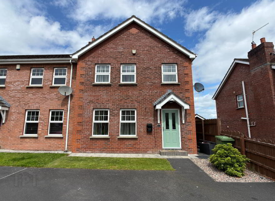 43 Windsor Hill, Waringstown, BT66 7FZ