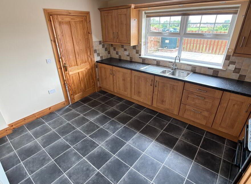 43 Windsor Hill, Waringstown, BT66 7FZ