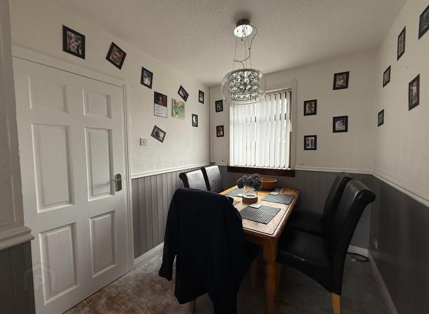 47 Chichester Park Central, Harryville, Ballymena, BT42 4BE