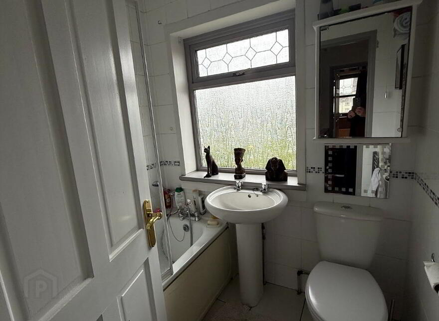 47 Chichester Park Central, Harryville, Ballymena, BT42 4BE