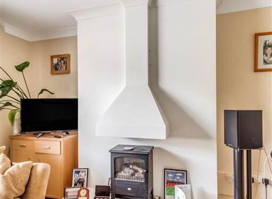 18A Navan Green, Andersonstown, Belfast, BT11 8JR