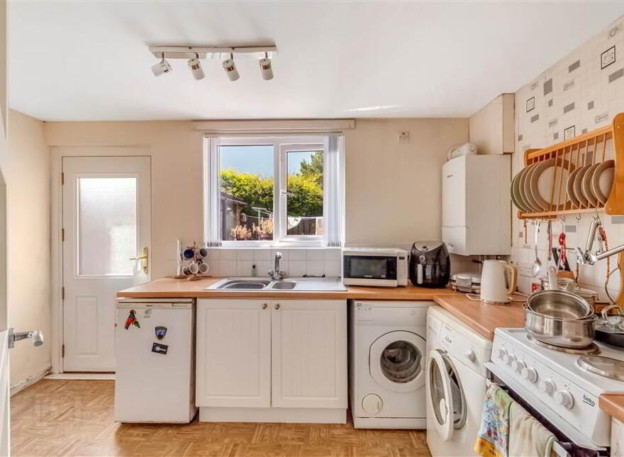 18A Navan Green, Andersonstown, Belfast, BT11 8JR