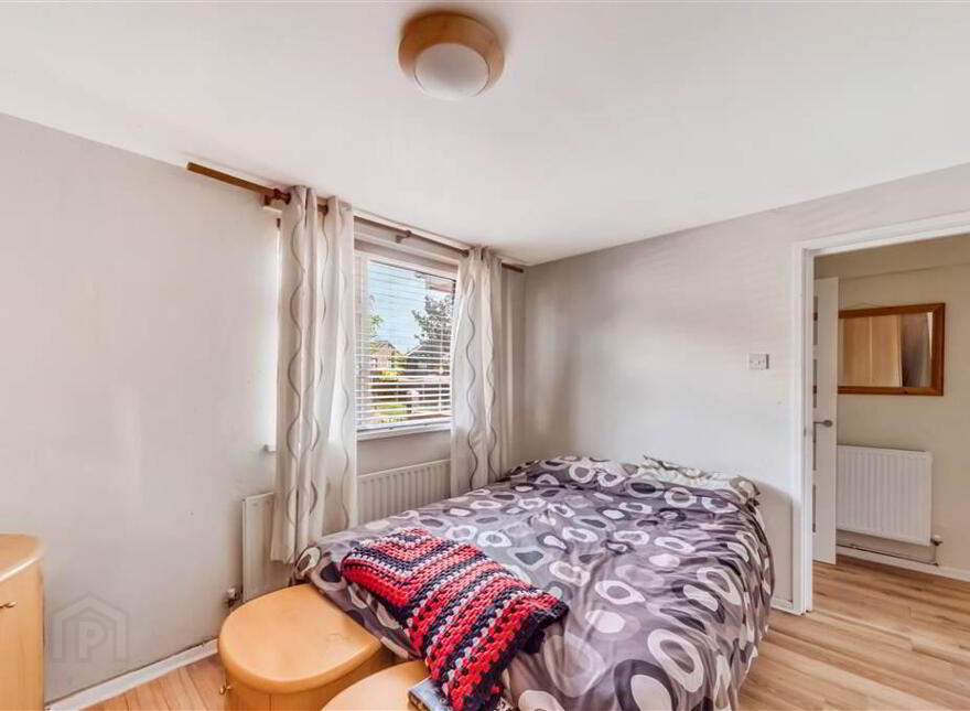 18A Navan Green, Andersonstown, Belfast, BT11 8JR