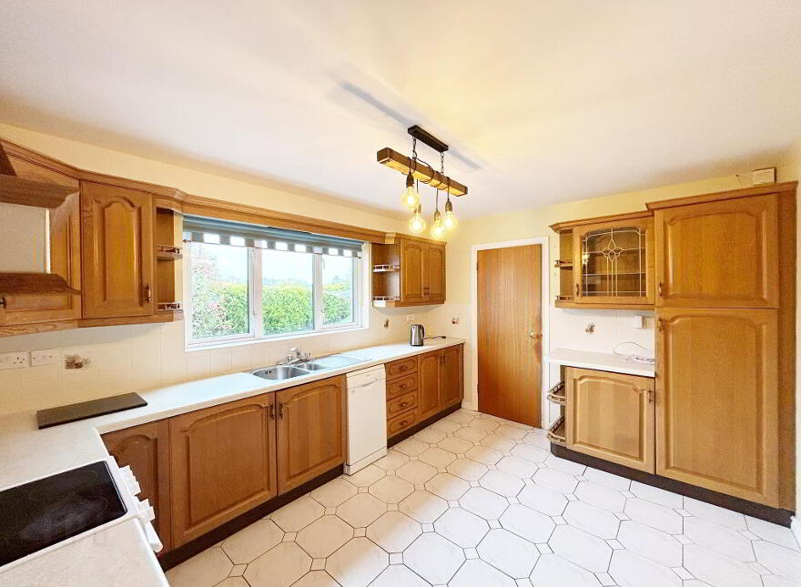 6 Knocksilla Rise, Omagh, BT79 0BY