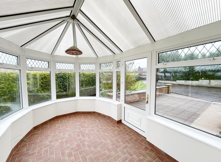 6 Knocksilla Rise, Omagh, BT79 0BY