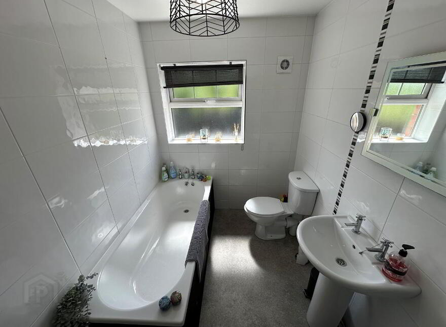 28 Mill Brae, Waringsford, Dromore, BT25 2QJ
