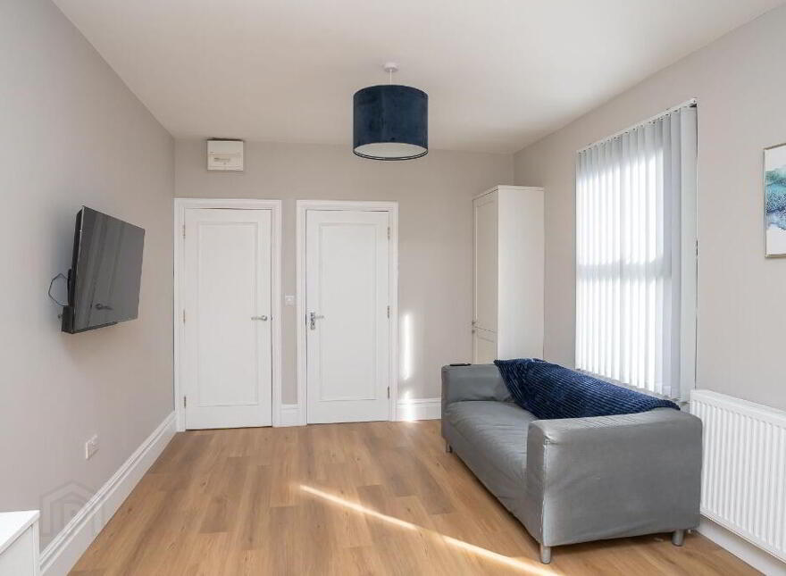 Apt 2, 19 Camden Street, Belfast, BT9 6AT