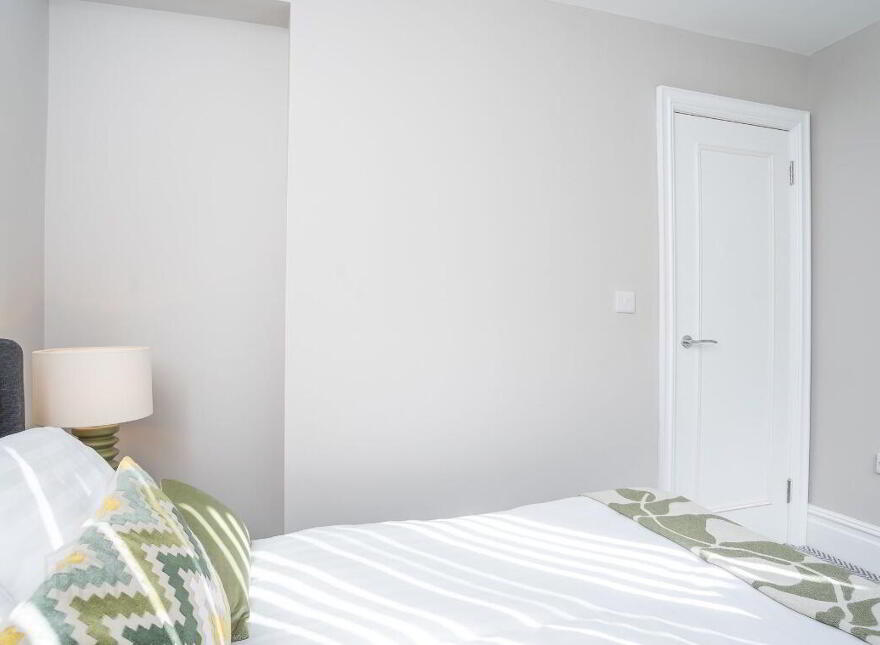 Apt 2, 19 Camden Street, Belfast, BT9 6AT