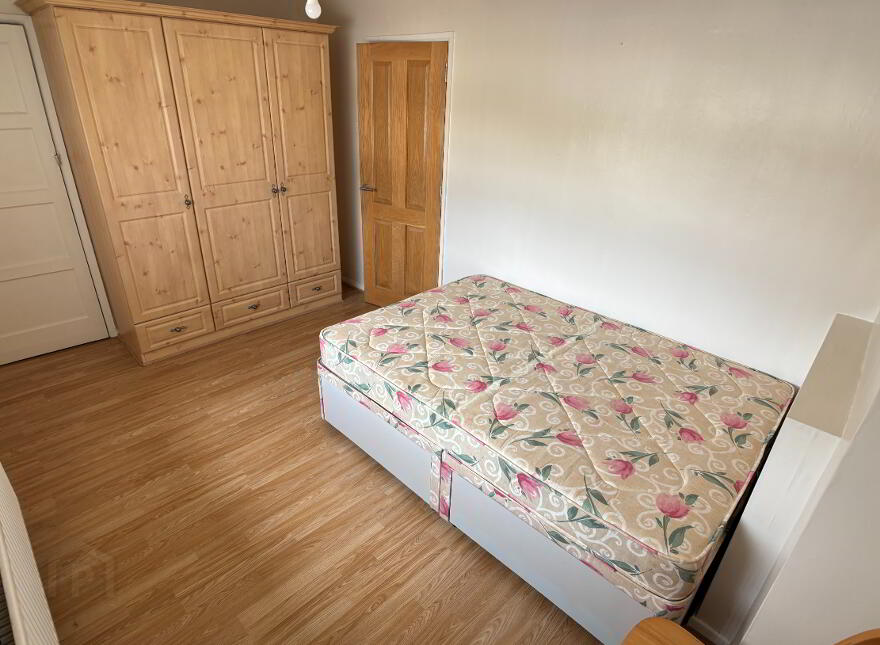 39 Irwin Place, Donaghcloney, BT66 7LN