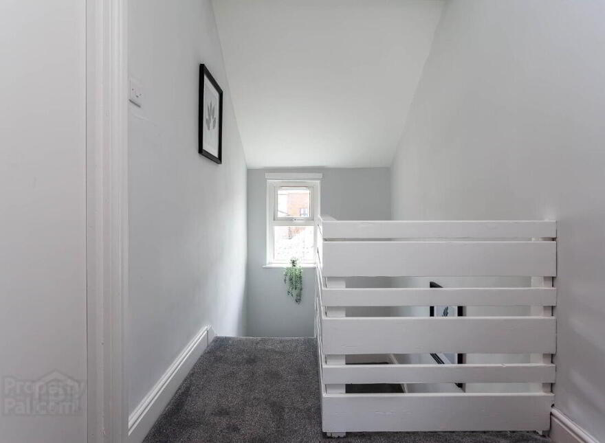 Apt 2, 45 Camden Street, Belfast, BT9 6AT