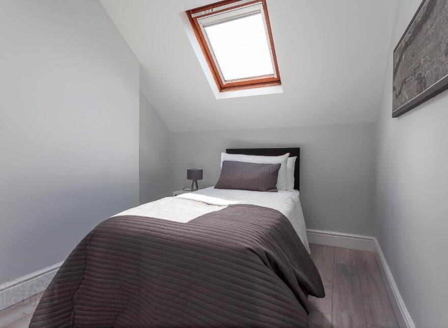 Apt 2, 45 Camden Street, Belfast, BT9 6AT