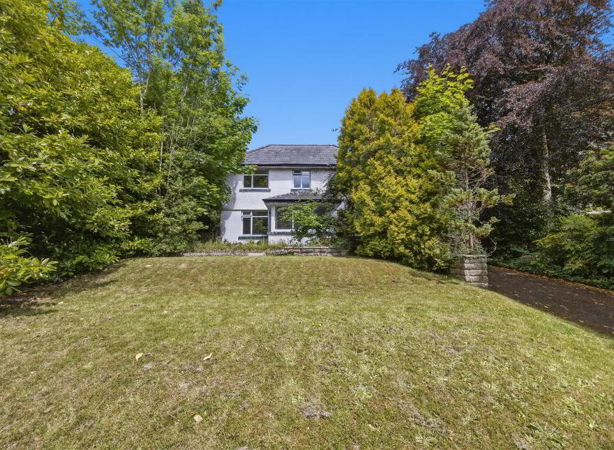 66 Church Road, Dundonald, Belfast, BT16 2LW