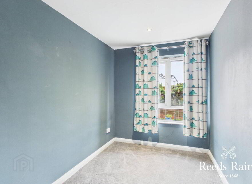 27 Inverwood Gardens, Belfast, BT4 1RG