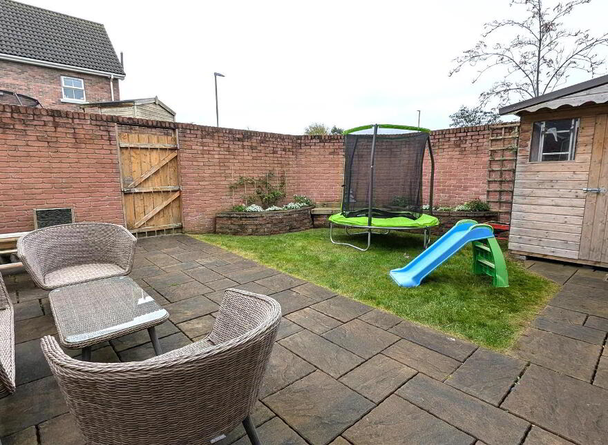 39 Carnbeg Green, Antrim, BT41 4RF