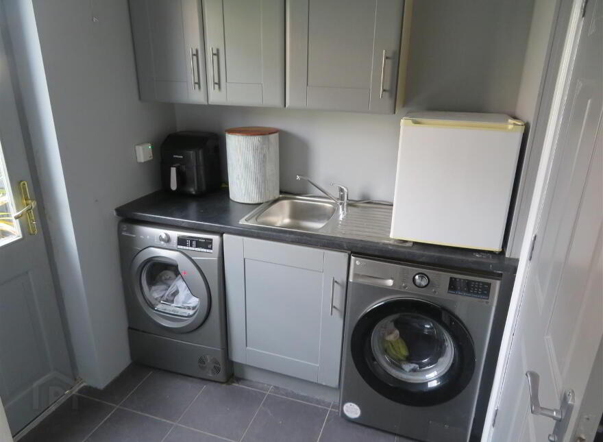 38 Moss View, Waringstown, Craigavon, BT66 7LL