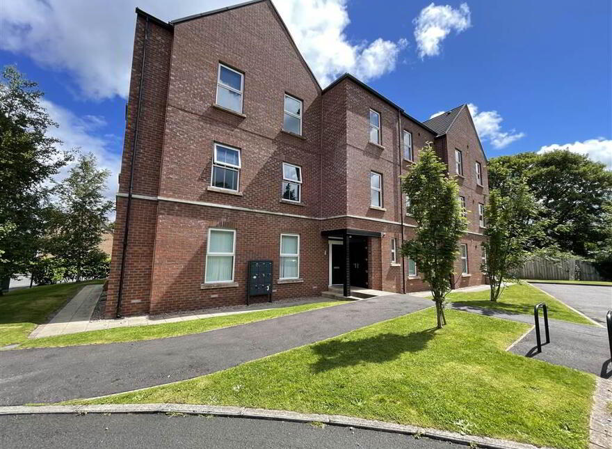 Apartment 4 2 Eaton Park, Belfast, BT17 9FX