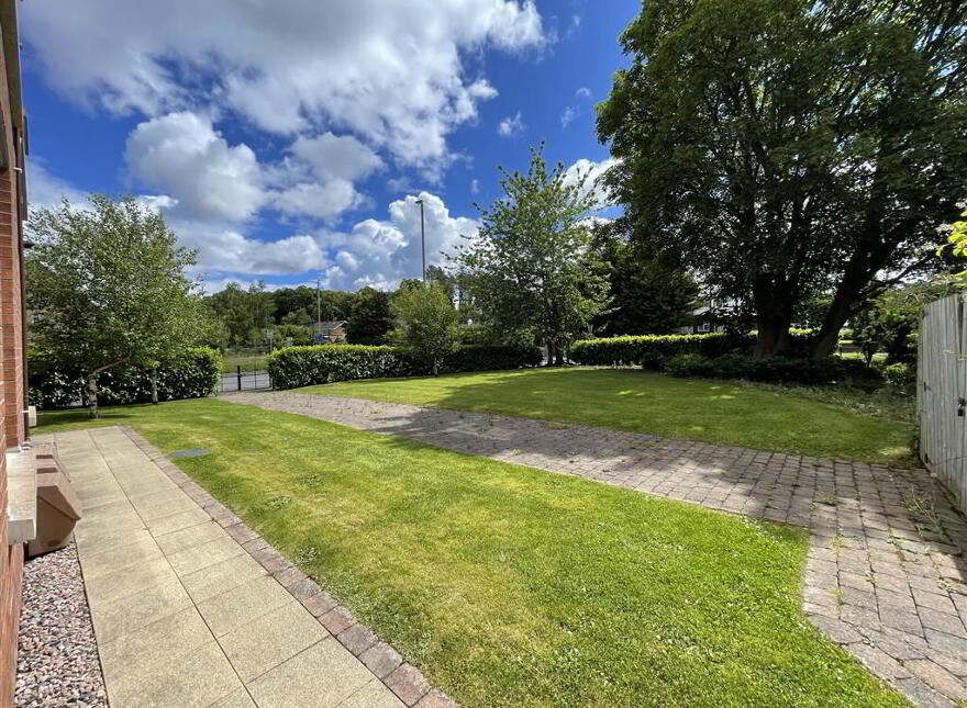 Apartment 4 2 Eaton Park, Belfast, BT17 9FX