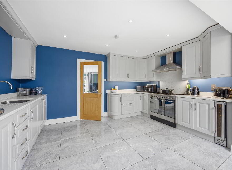 14 Ardenlee Gardens, Downpatrick, BT30 6PJ