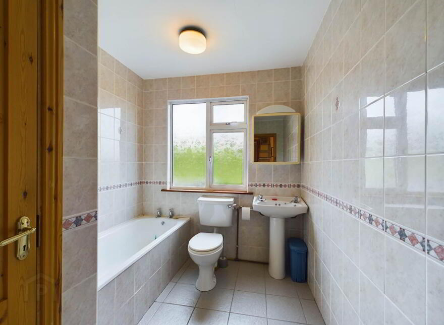 Carrowclough, Carrick-On-Suir, E32WY64