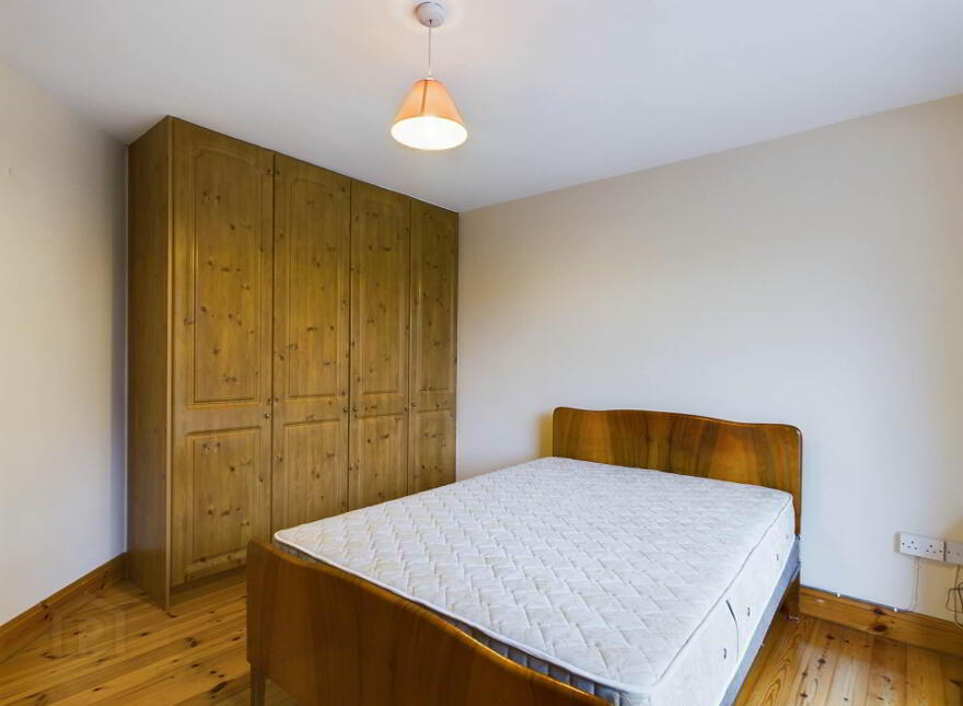 Carrowclough, Carrick-On-Suir, E32WY64
