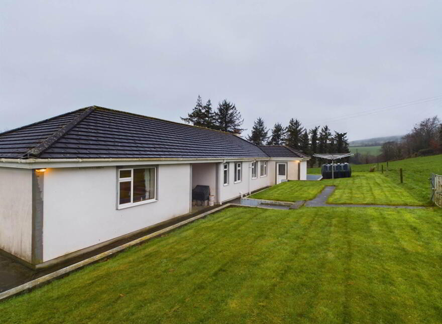 Carrowclough, Carrick-On-Suir, E32WY64