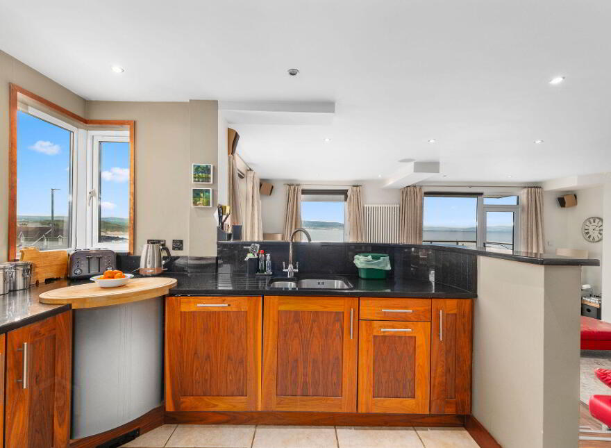 73A Strand Road, Portstewart, BT55 7LX