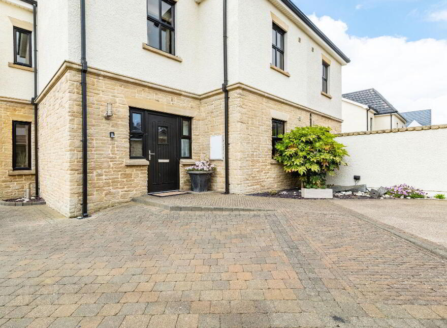 73A Strand Road, Portstewart, BT55 7LX