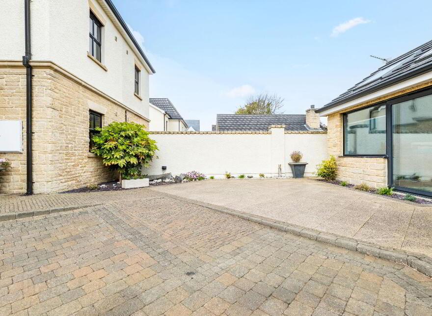 73A Strand Road, Portstewart, BT55 7LX
