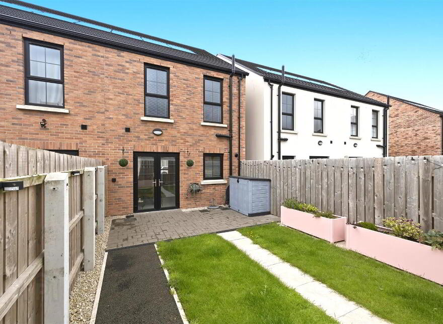 66 South Street, Newtownards, BT23 4JU