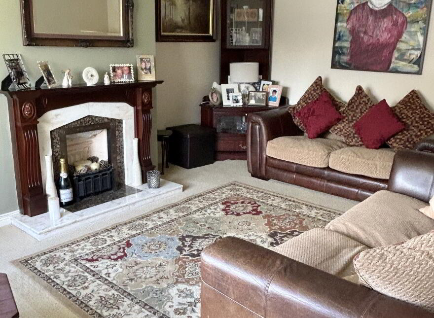 14 Pinefield Court, Killyclogher, Omagh, BT79 7YT