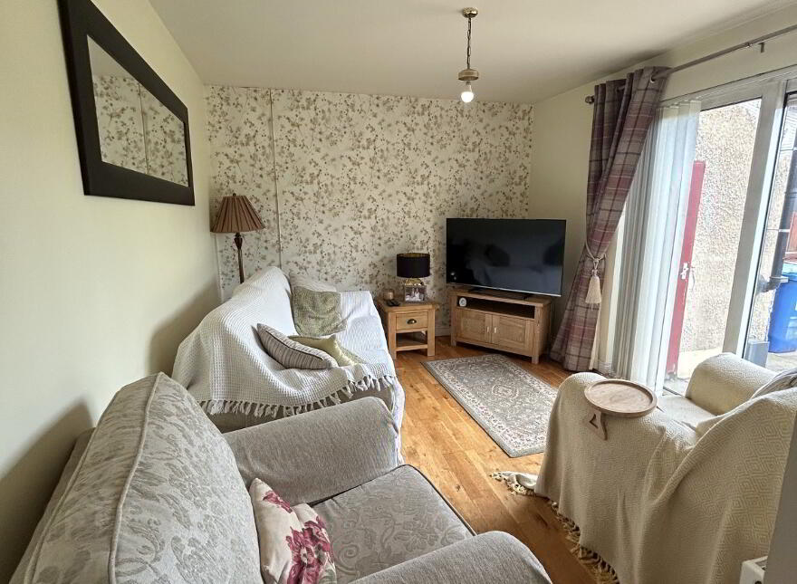 14 Pinefield Court, Killyclogher, Omagh, BT79 7YT