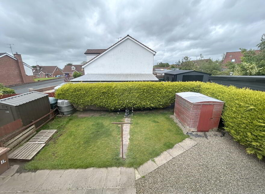 14 Pinefield Court, Killyclogher, Omagh, BT79 7YT